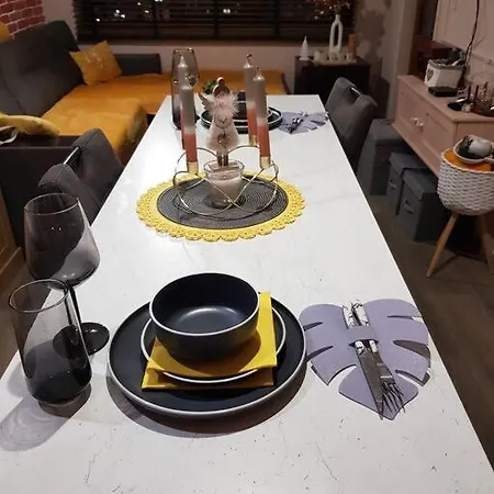 дима Apartment *
